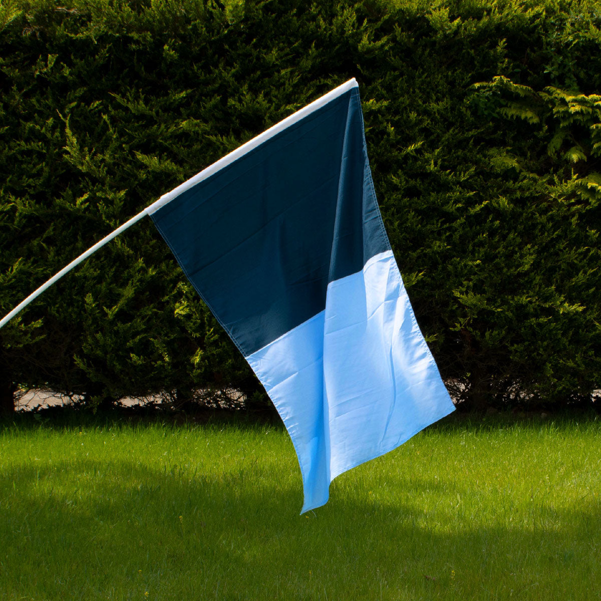 The GAA Store Navy/Sky Half and Half Flag